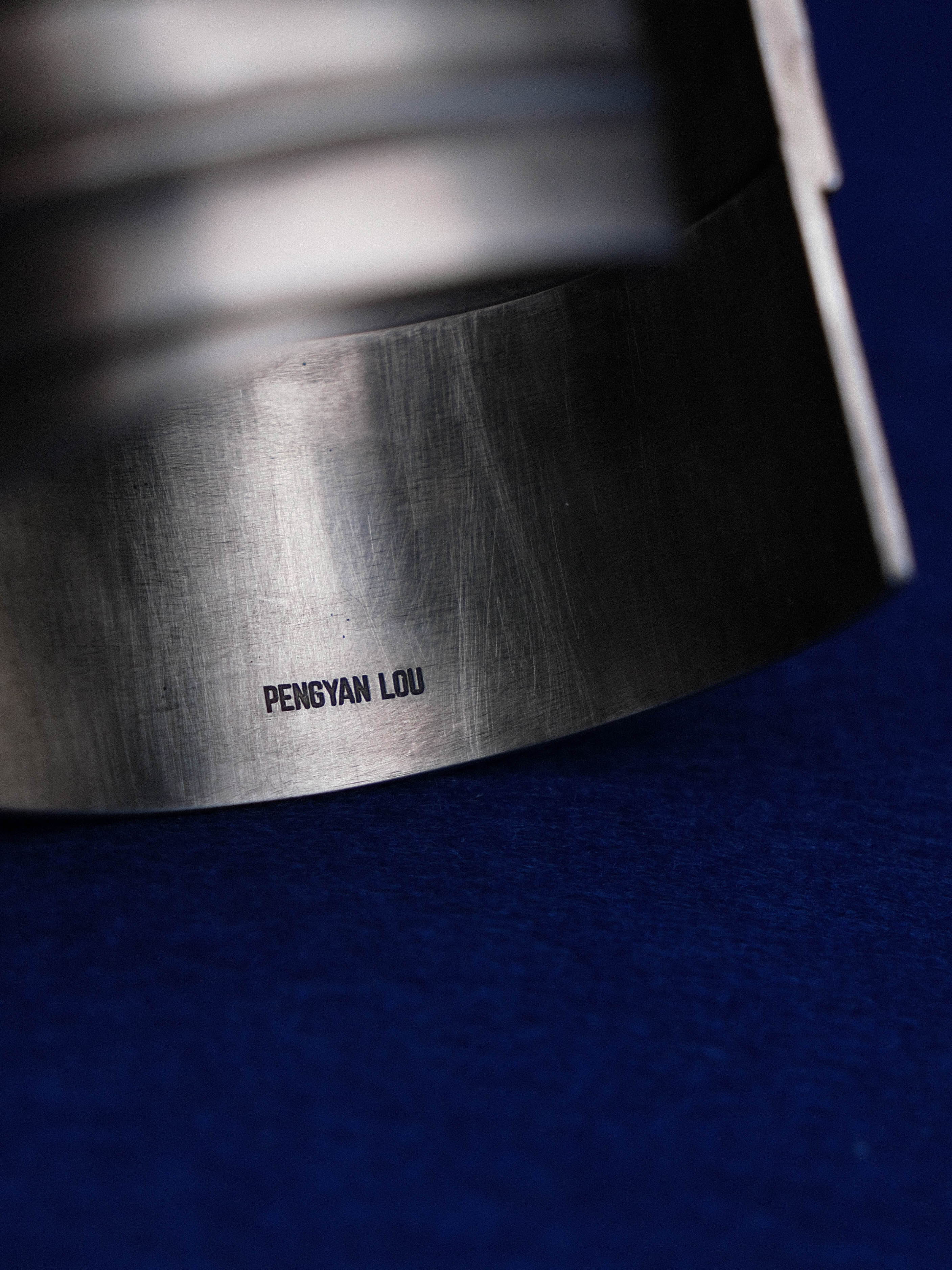 PLEATED CUFF