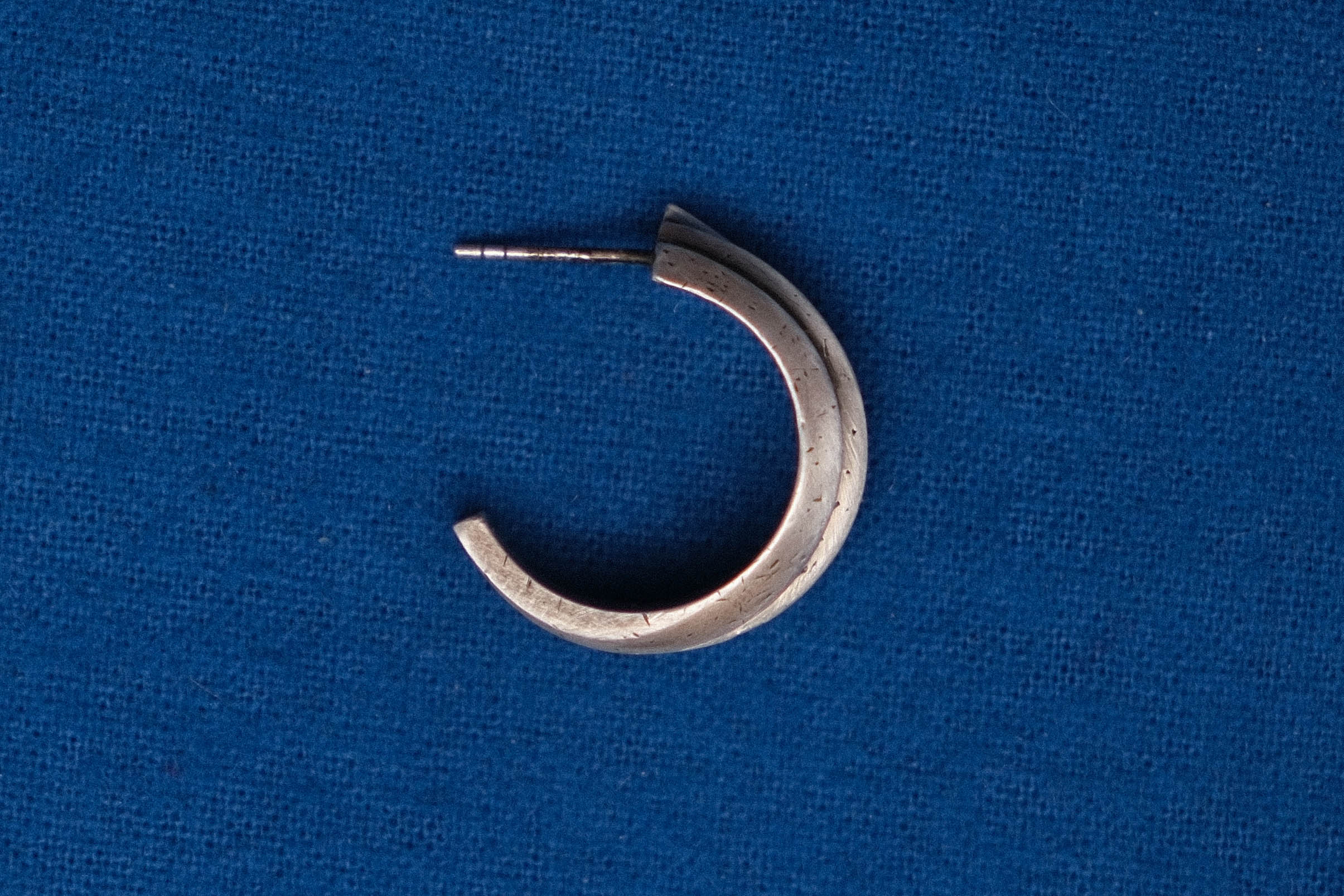 TRIPLE LAYER EARRING