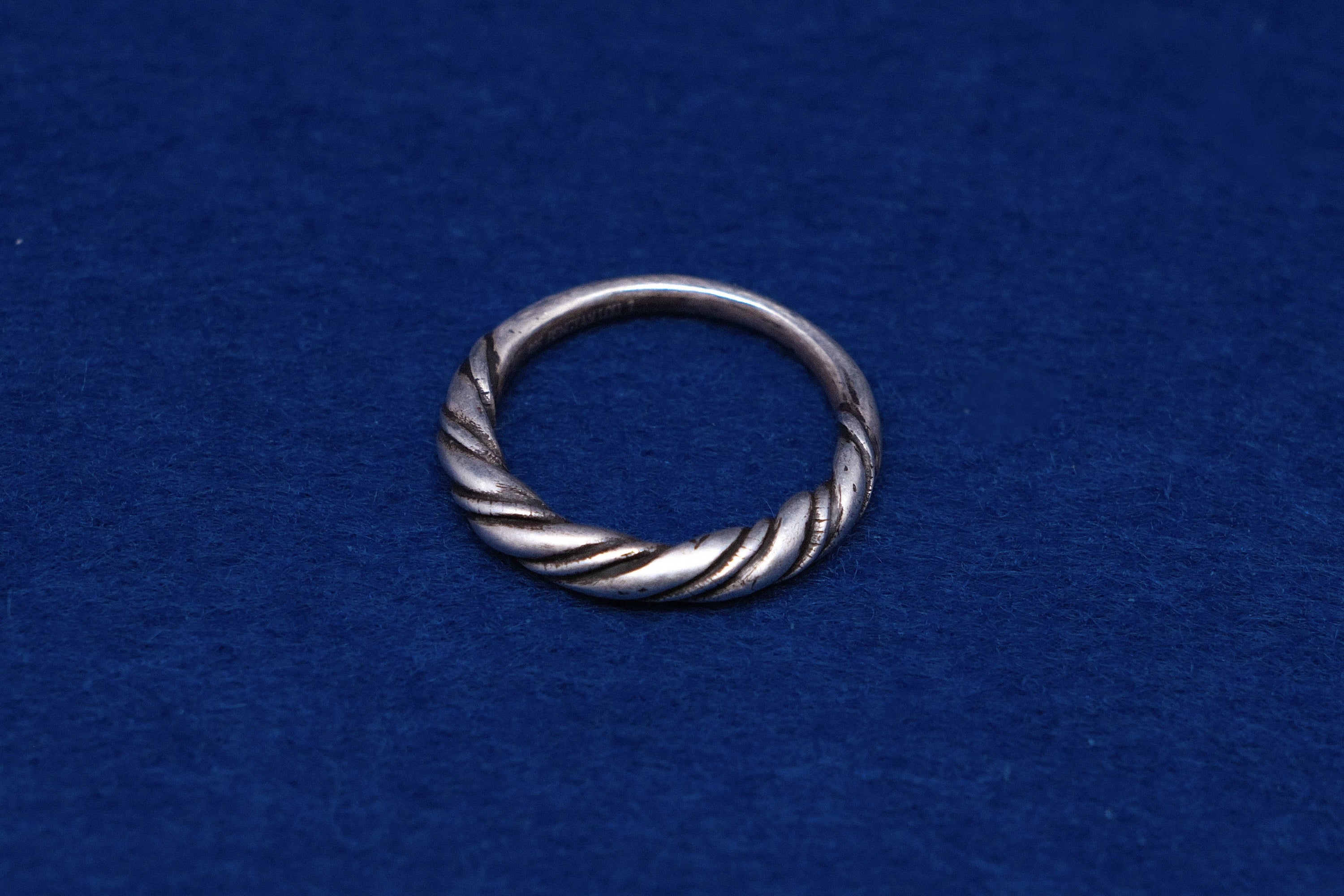ROPE TWIST RING