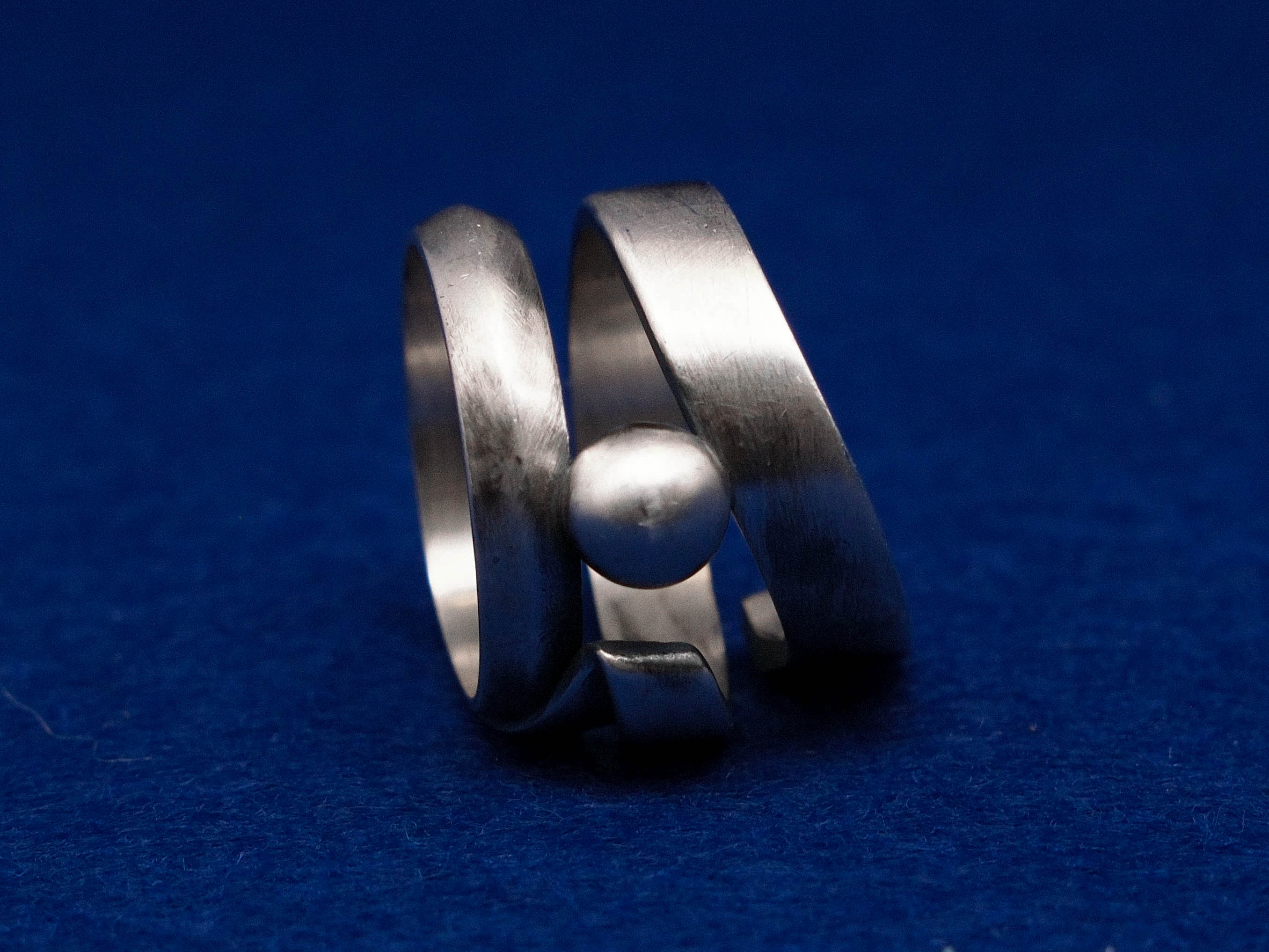 SPIRAL WRAP RING