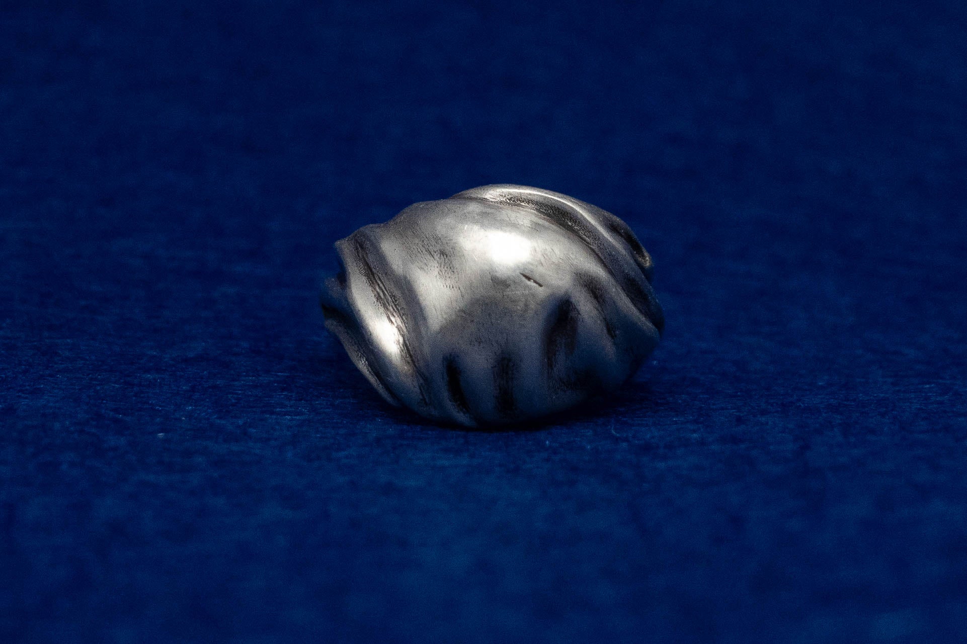 CHUNKY PLEATS RING