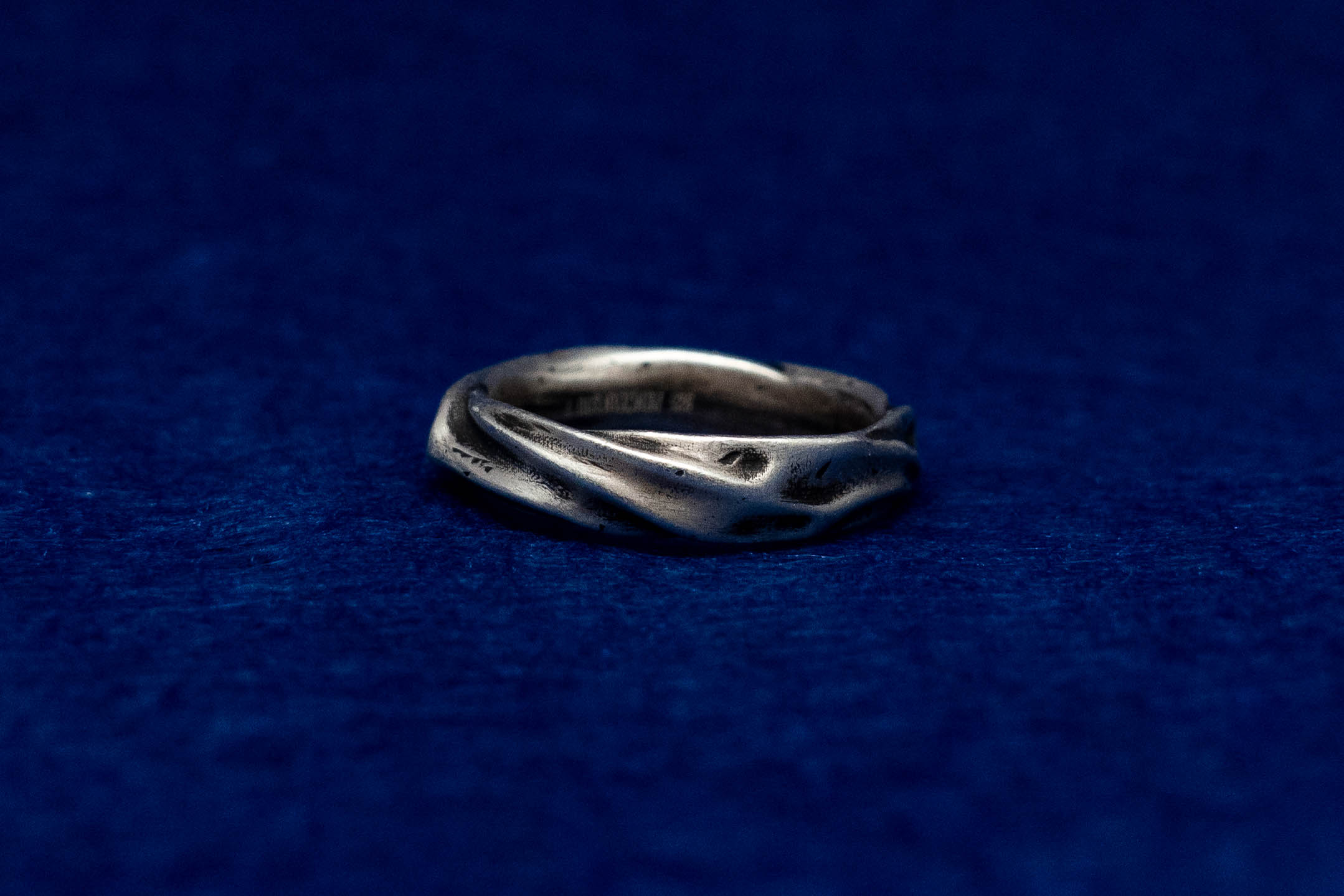 SLIM PLEATS RING